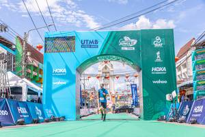 BIB: 100, 1888, 2016
                            <button type="button" onclick="openModal(21766665)" class="btn btn-primary btn-sm float-right btn-popup" data-toggle="modal" data-target=".modal-high-quality">
                        <i class="fas fa-shopping-cart"></i> Add to Cart
                    </button>
                                            <button type="button" onclick="isThisMe(21766665, true)" class="btn btn-success btn-sm float-right btn-popup btn-isme hidden" data-toggle="tooltip" data-placement="bottom" title="นี่คือรูปของคุณใช่ไหม คลิกที่นี่เพื่อเอาเข้าอัลบั้ม">
                        <i class="fas fa-plus"></i> Add to album
                    </button>
                    <button type="button" onclick="isThisMe(21766665, false)" class="btn btn-warning btn-sm float-right btn-popup btn-isnotme hidden">
                        <i class="fas fa-ban"></i> Remove from album
                    </button>